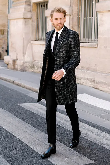 Manteau sur mesure droit en tweed gris