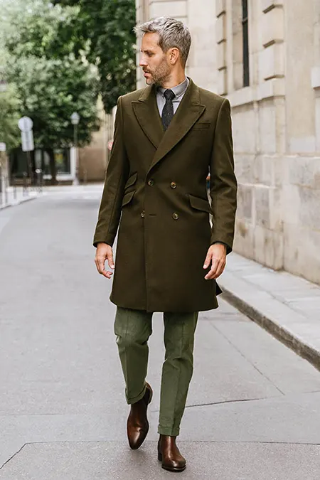 Manteau croisé kaki en cachemire