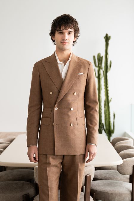 Donovan, costume havane par Samson